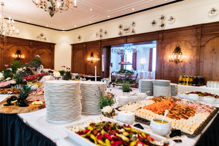 Gänsebuffet – Hotel &amp; Restaurant Dresel